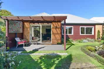 2/33 Studholme Street, Somerfield
