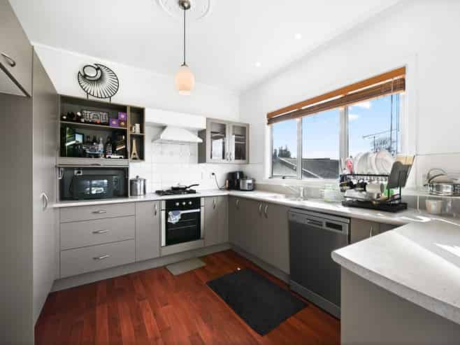 12C Little London Lane, Hamilton Central