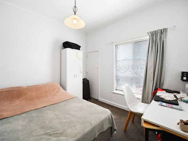 12C Little London Lane, Hamilton Central