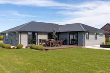 32 Summers Road, DARFIELD