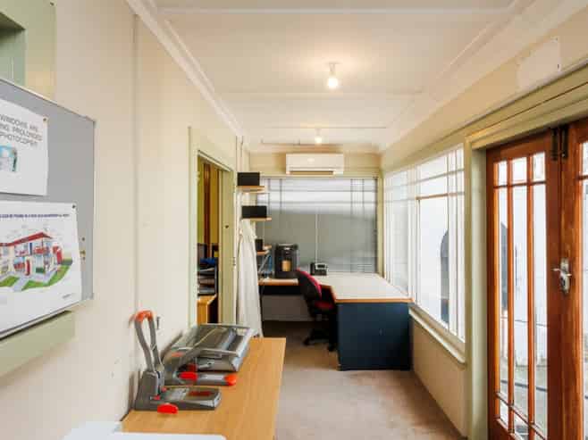 Character Office Close to the City Centre