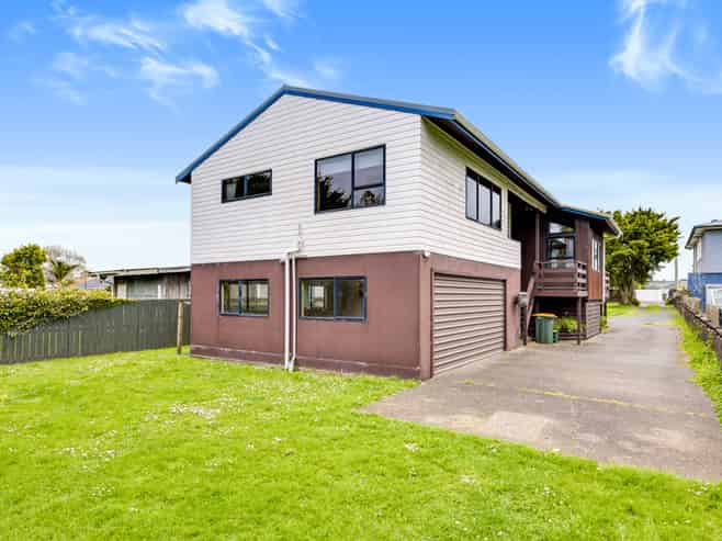 24 Waimarie Road, Whenuapai