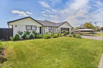 4 Lady Jocelyn Place, Whitianga