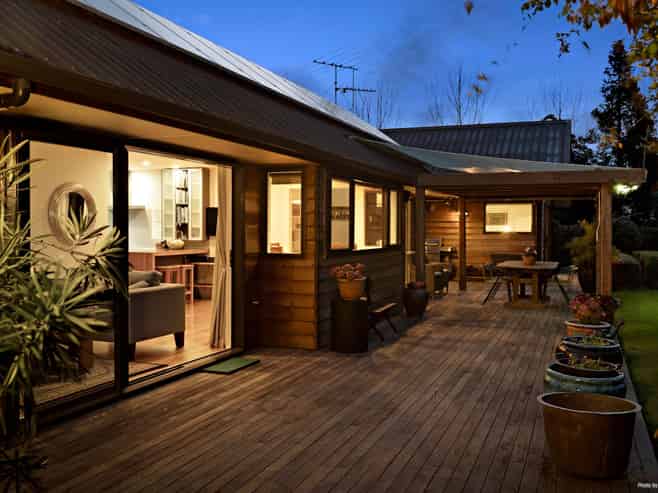 241 Beaver Road, Bombay