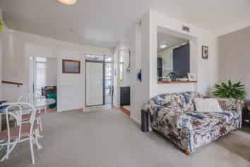 5/2 Armoy Drive, East Tamaki