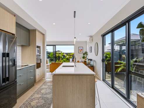 108 Symes Drive, Red Beach