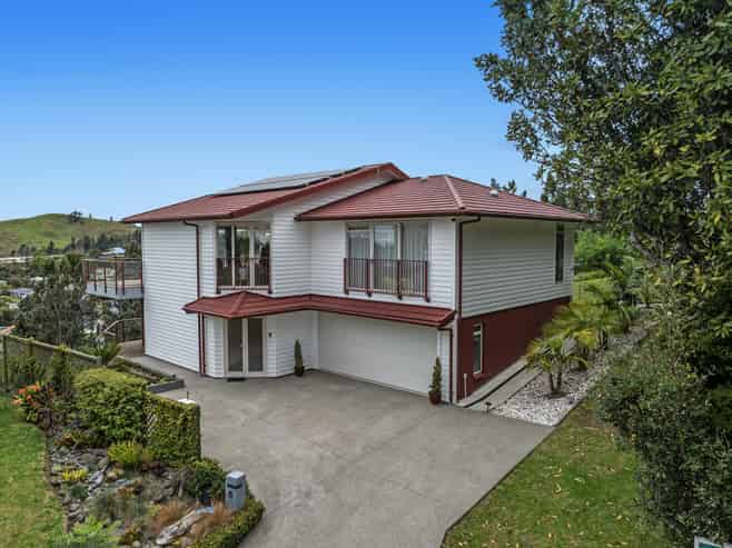 8 Crestwood Rise, Whakatane Surrounds