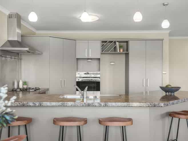 50 Percy Kinsman Crescent, Riverstone Terraces
