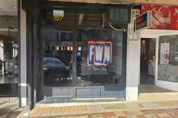 High visibility retail in the heart of Pukekohe