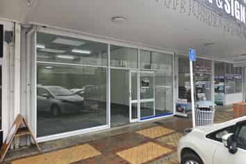 210sqm retail/showroom tenancy