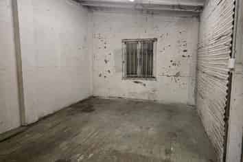 210sqm retail/showroom tenancy