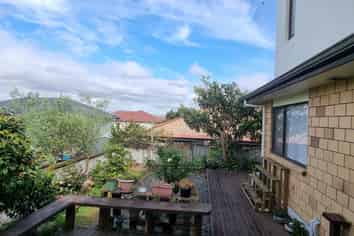 72 Gracechurch Drive, Flat Bush