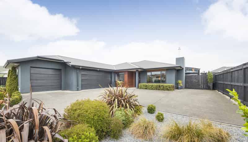 7 Mediterranean Grove, Fitzherbert