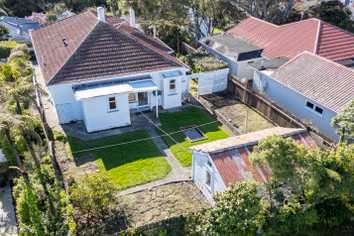 19 Agra Crescent, Khandallah