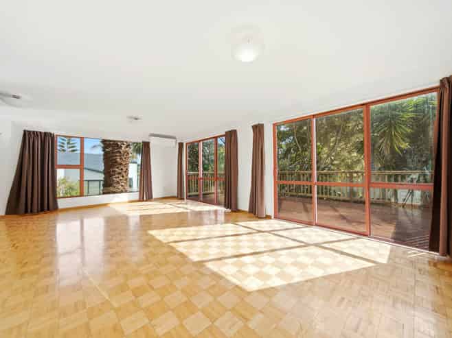2/72 Heathcote Road, Castor Bay