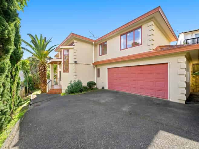 2/72 Heathcote Road, Castor Bay