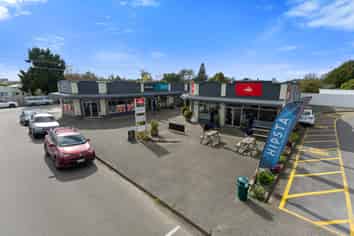 Prime Retail Opportunity in Otaki Awaits!