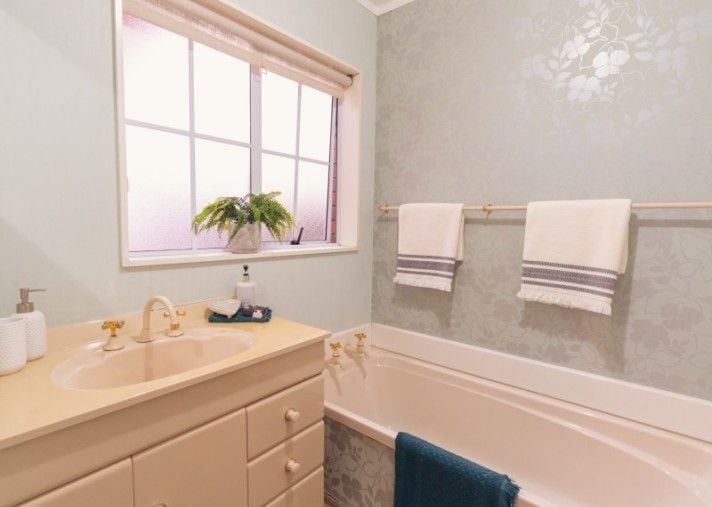 Townhouse 2 bed conservatory in Hokowhitu 4