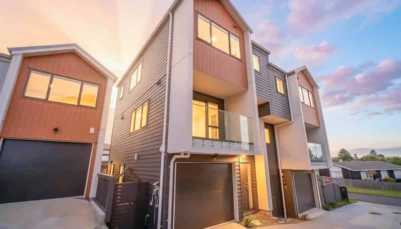 4/6 Woodhouse Place, West Harbour