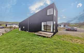 23 Morton Street, Riverton