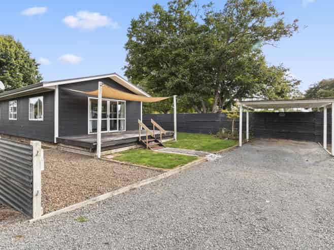 2A/5 Karapiro Road, Cambridge