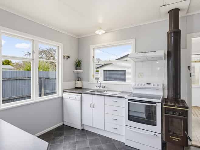 9 Duke Street, Levin