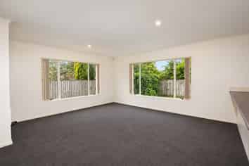43 Kinleith Way, Albany