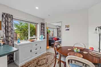 84 Main North Road, Papanui
