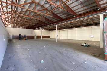 1050sqm Cost-Effective Warehouse For Lease