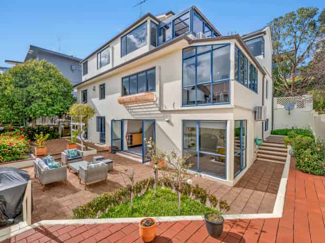 3A & 3B Keys Terrace, St Heliers