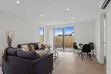 73 Lovelock Avenue, Rolleston