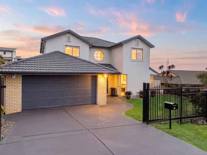 123 Grovenor Drive, Orewa