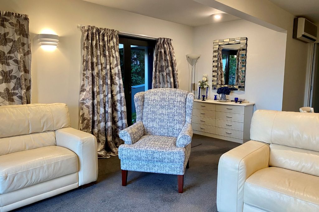 One bedroom in Takapuna 4