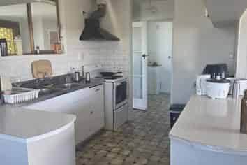 Room 5/528 Papamoa Beach Road, Papamoa
