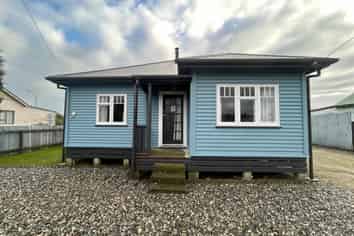 15 Roebuck Street, Westport