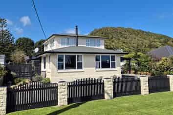  111 Main South Road, Karoro