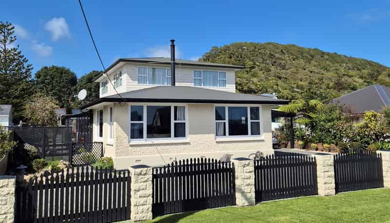  111 Main South Road, Karoro