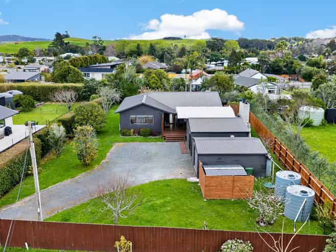 4 Leslie Street, Mangawhai