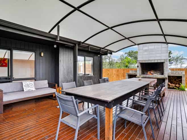 4 Leslie Street, Mangawhai