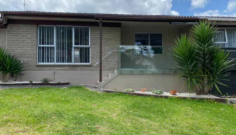 2/44 Howe Street, Howick