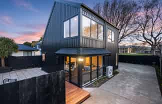 60 Harrow Street, Phillipstown