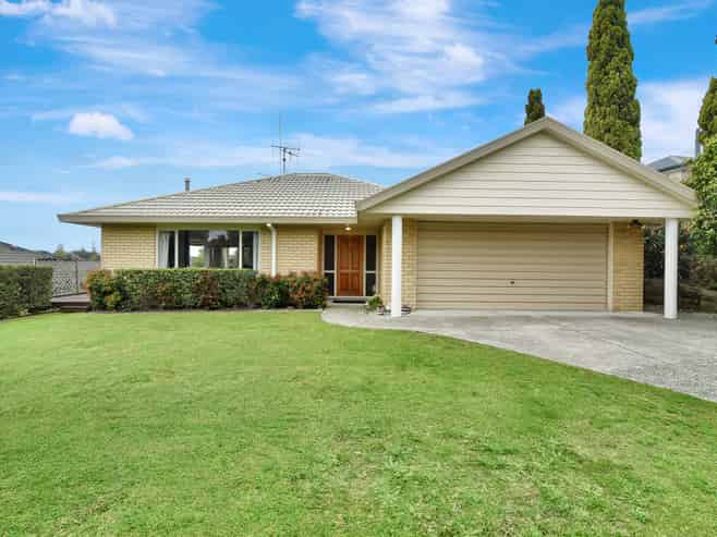 15 Taramea Rise, Pyes Pa