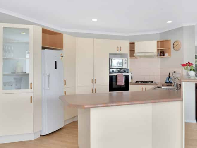 15 Taramea Rise, Pyes Pa