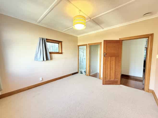 121 Barnard Street, Wadestown