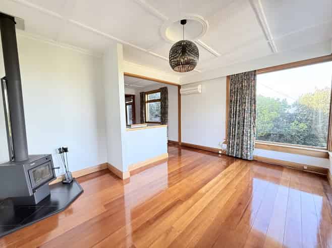 121 Barnard Street, Wadestown