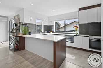 19A Derrimore Heights, Clover Park