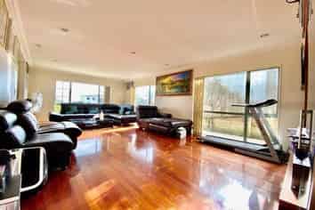 7 Sesame Grove, Goodwood Heights