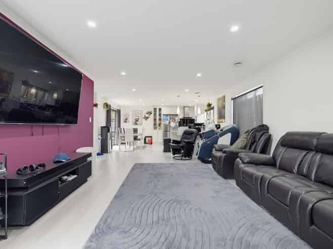 12a Kern Place, Manurewa