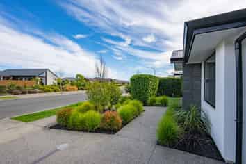 89 Daelyn Drive, Richmond