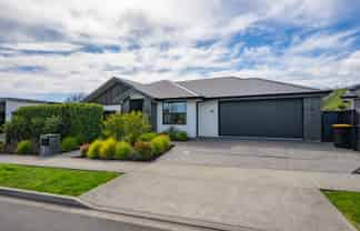 89 Daelyn Drive, Richmond